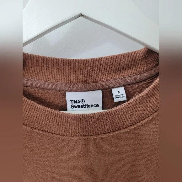 cozy fleece sweatshirt - Picture 4 of 5